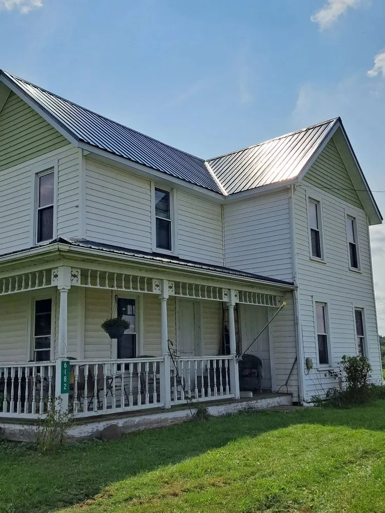 Slide of AJ & D Construction