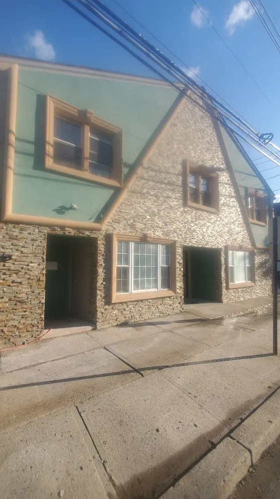 Slide of A&J Contractors