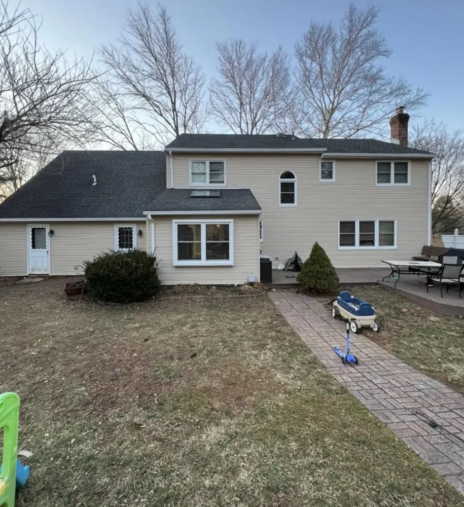 Slide of AJ Mint Contracting