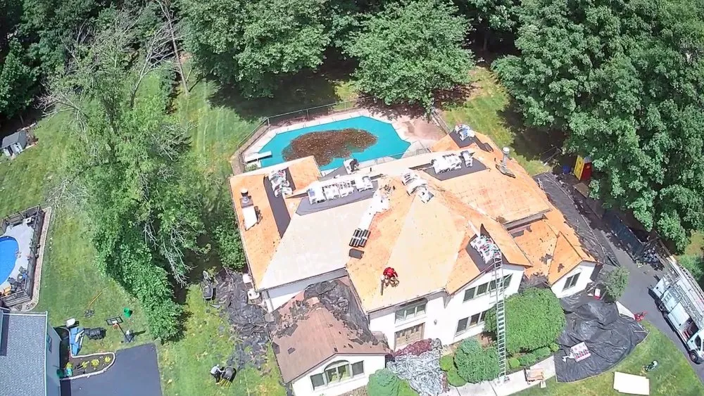 Slide of AJ Modern Services