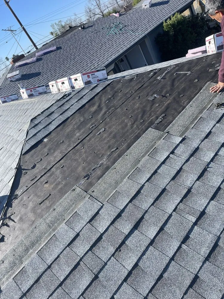 Slide of AJ Roofing & Repair