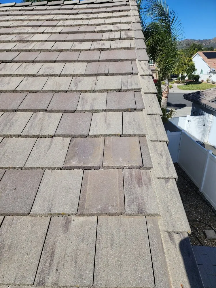 Slide of AJ Roofing Const