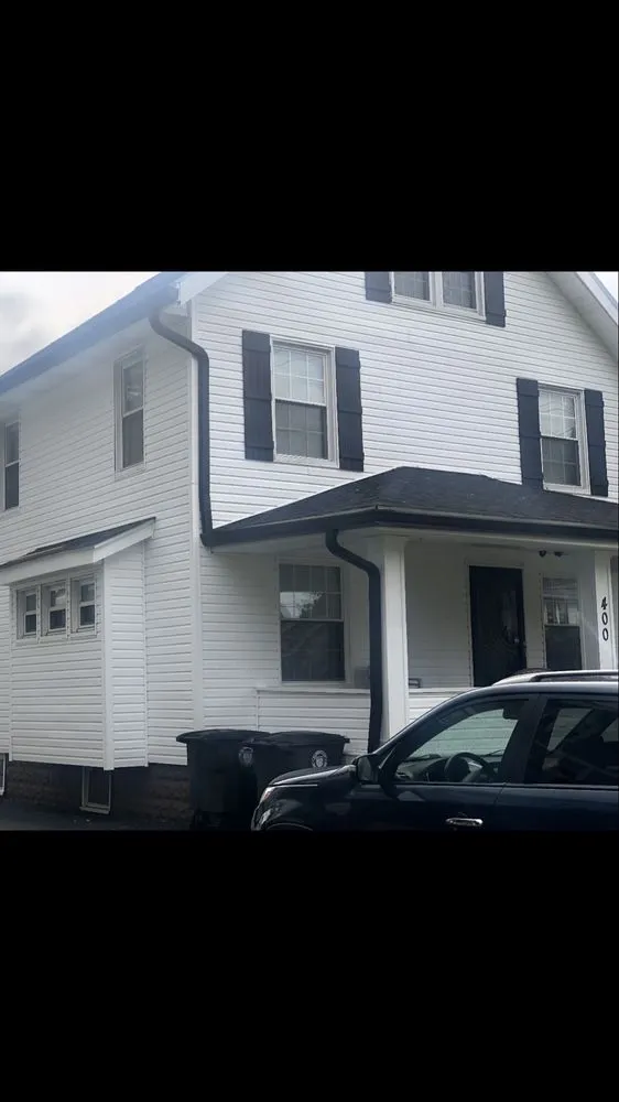 Slide of A&J SEAMLESS GUTTER