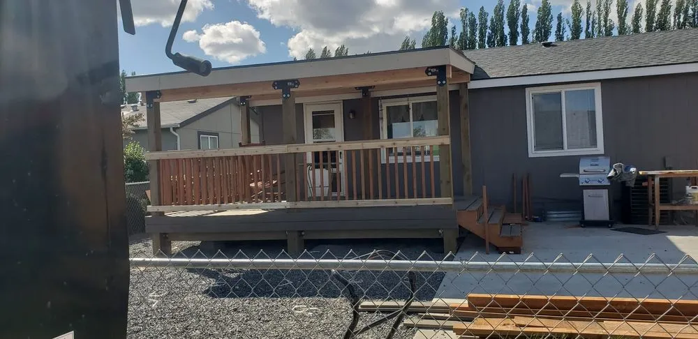 Slide of AJJ roofing