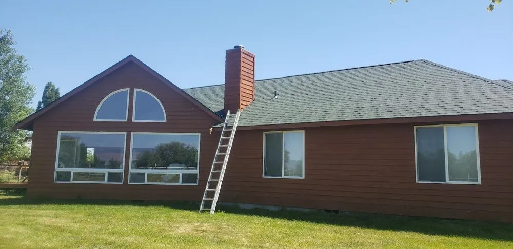 Slide of AJJ roofing