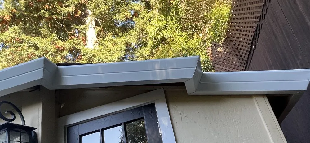 Slide of Ajpopmaster Gutters