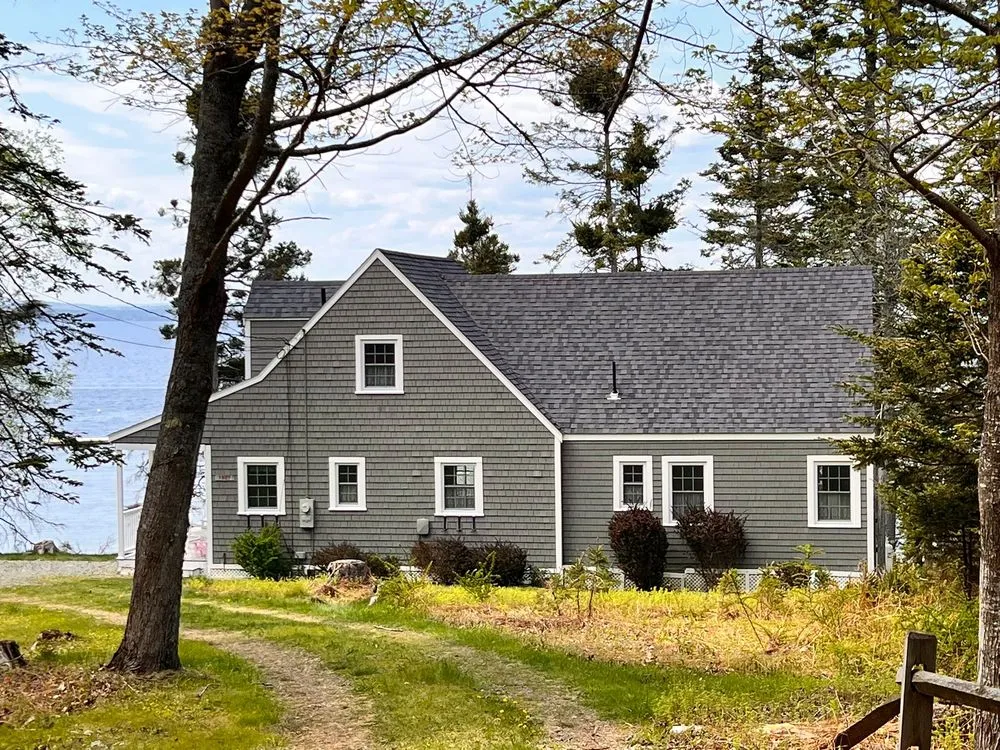 Slide of AJR Roofing