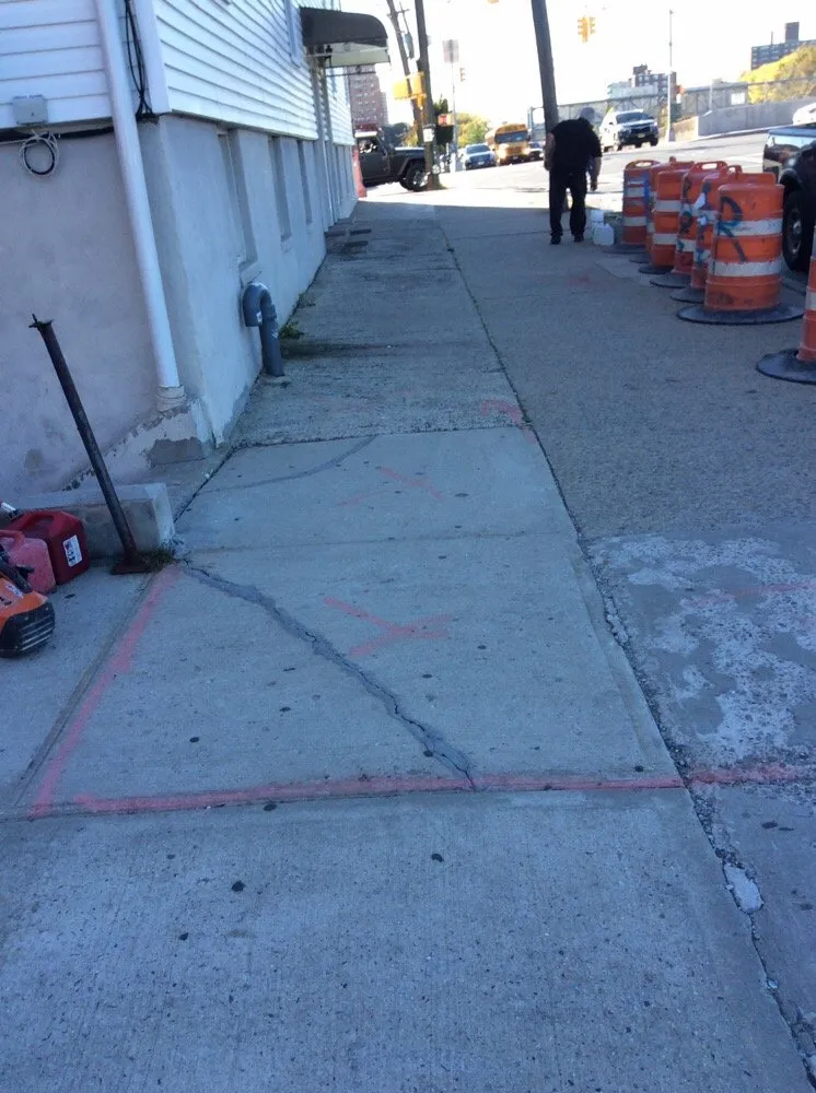 Slide of Ajrin Construction