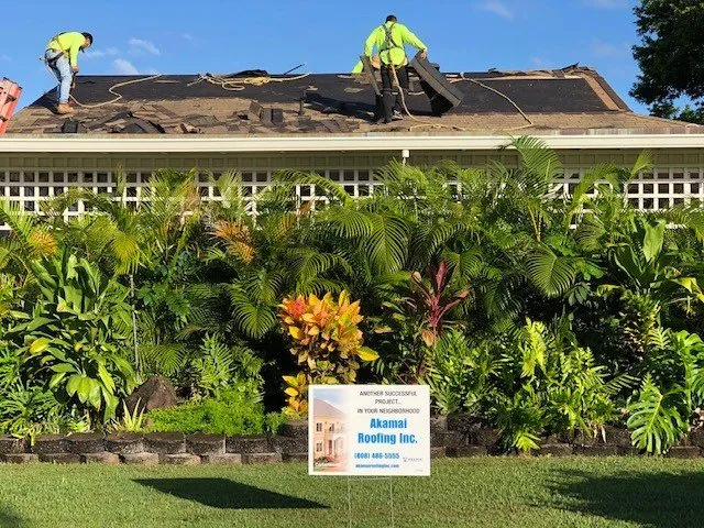 Slide of Akamai Roofing