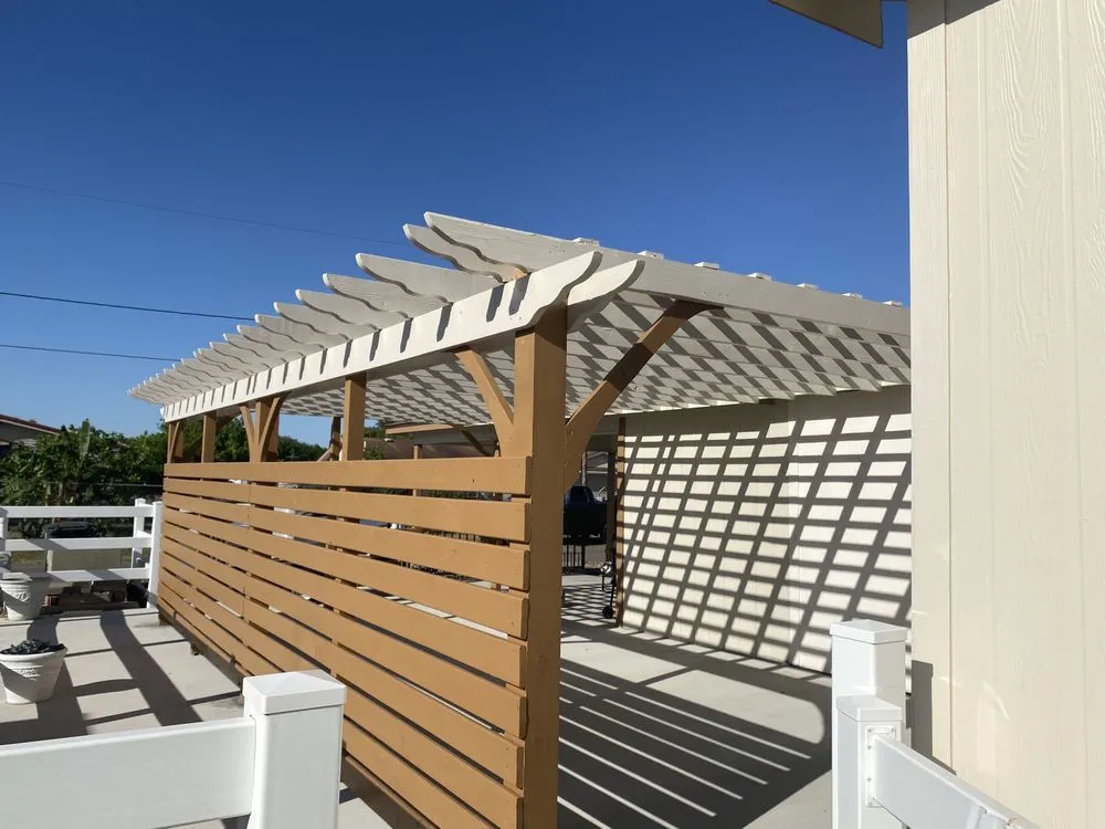 Slide of Akasia Builds