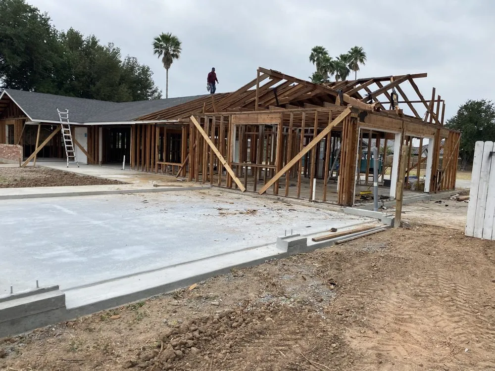 Slide of Akasia Builds