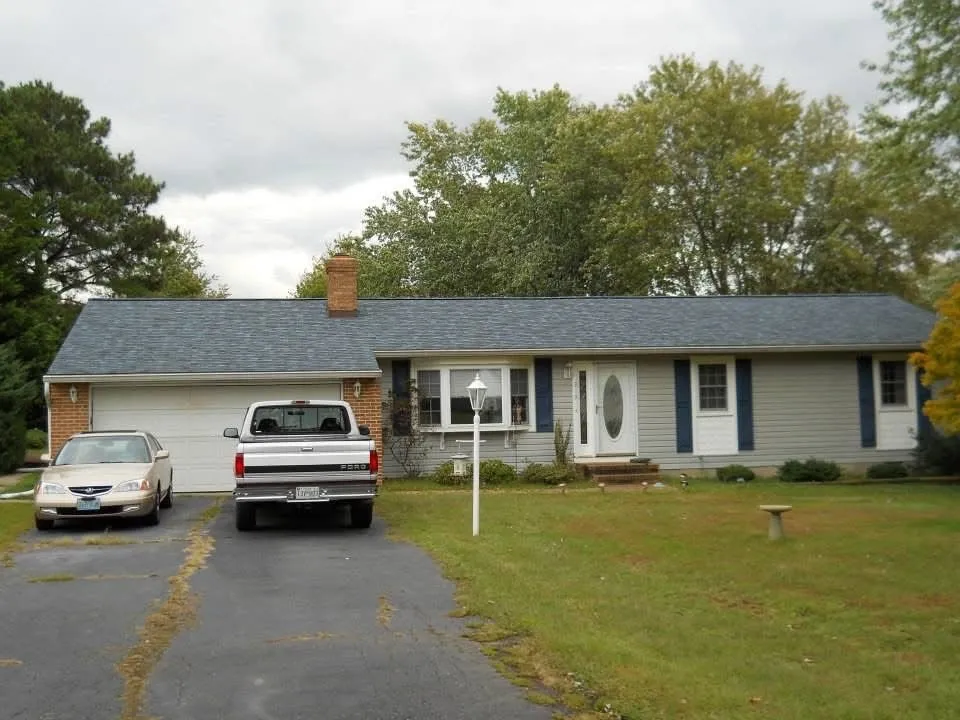 Slide of AKJ Roofing