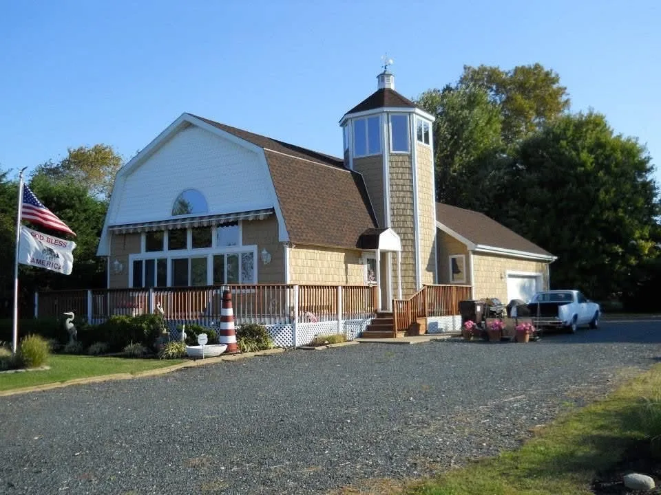 Slide of AKJ Roofing