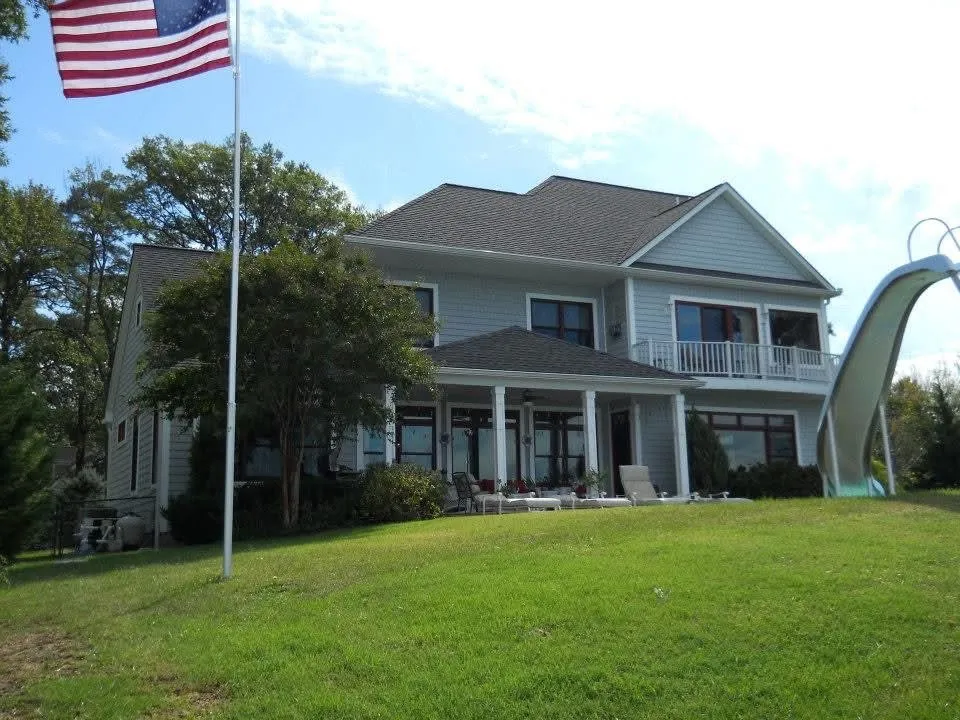 Slide of AKJ Roofing