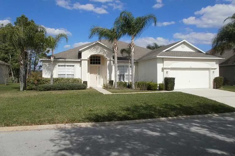 Slide of AKVM Roofing