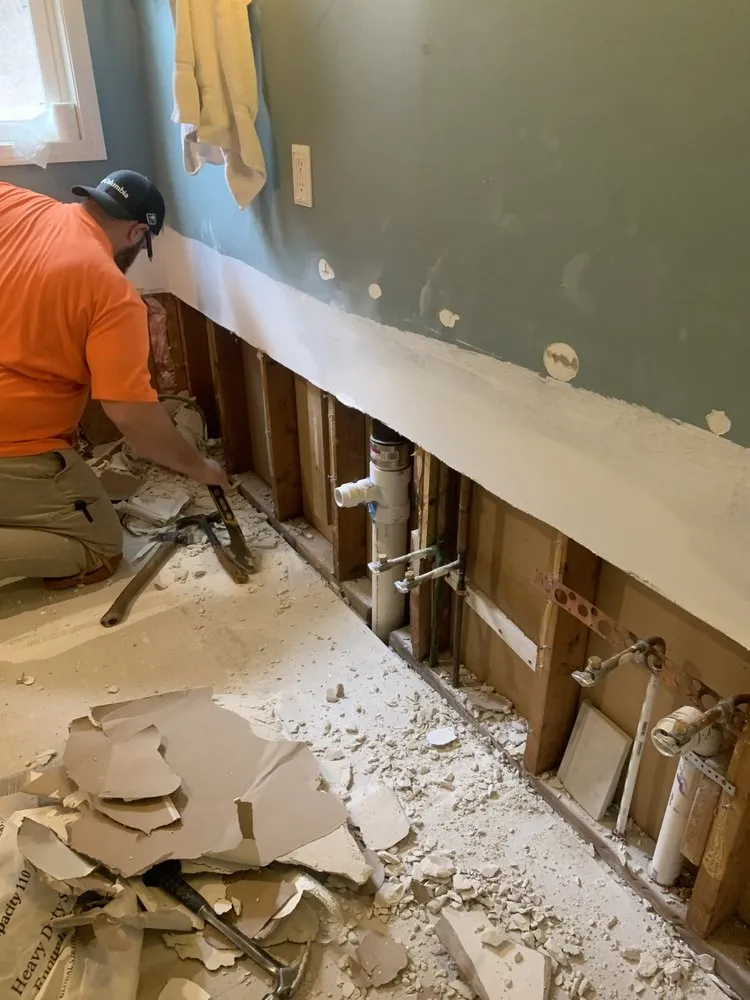 Slide of Al & Carls Home Maintenance and Repairs