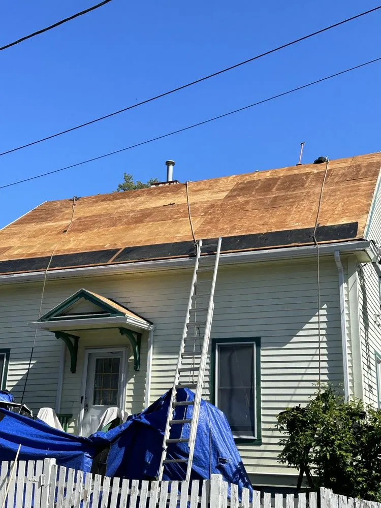 Slide of A&L Construction and Carpentry