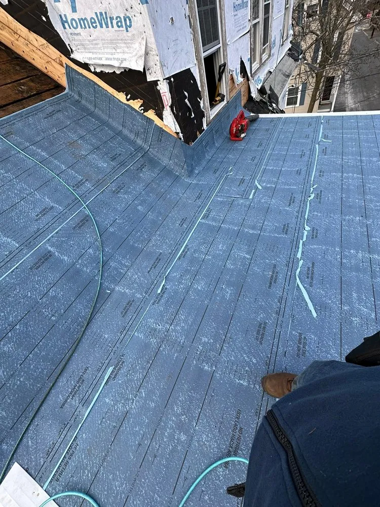 Slide of A&L Construction and Carpentry