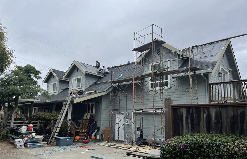 Slide of Al Jr's Roofing