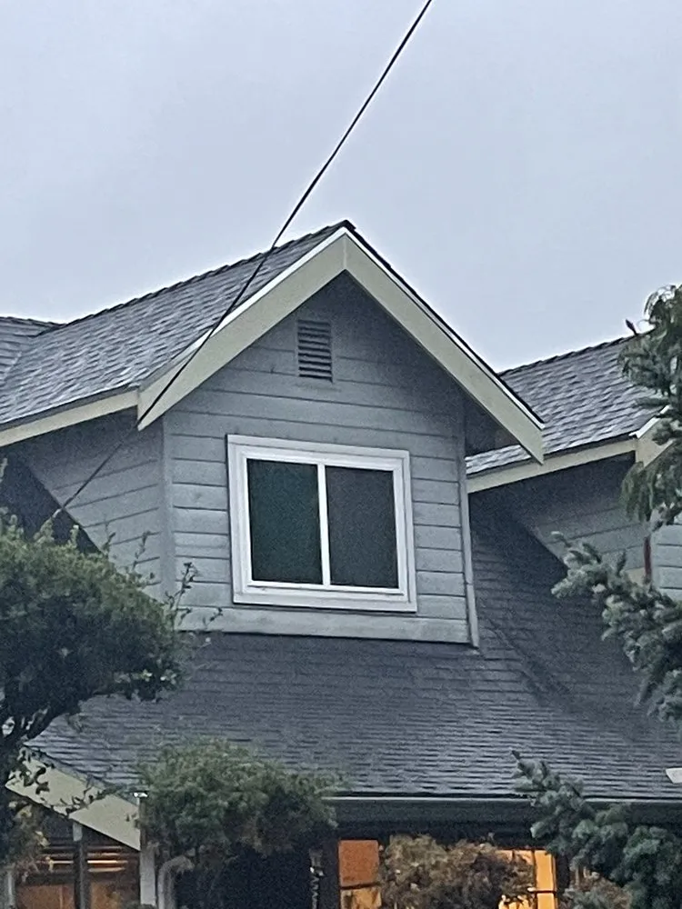 Slide of Al Jr's Roofing