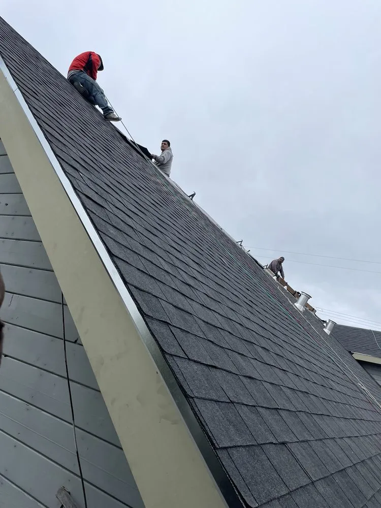 Slide of Al Jr's Roofing