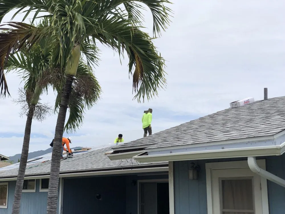 Slide of AL Roofing & RainGutters