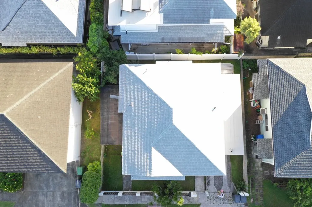 Slide of AL Roofing & RainGutters