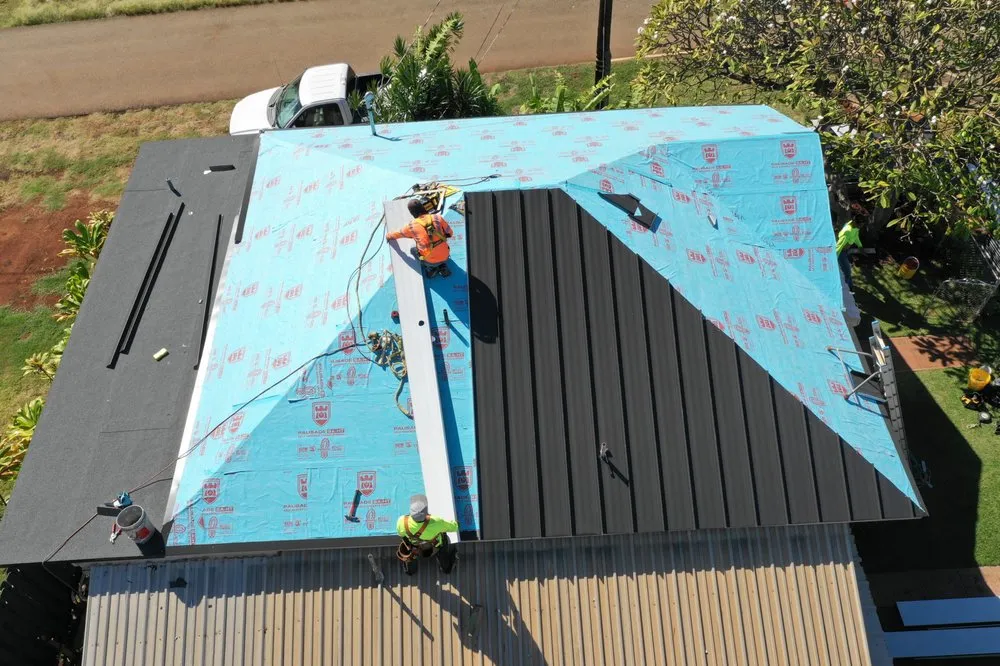 Slide of AL Roofing & RainGutters