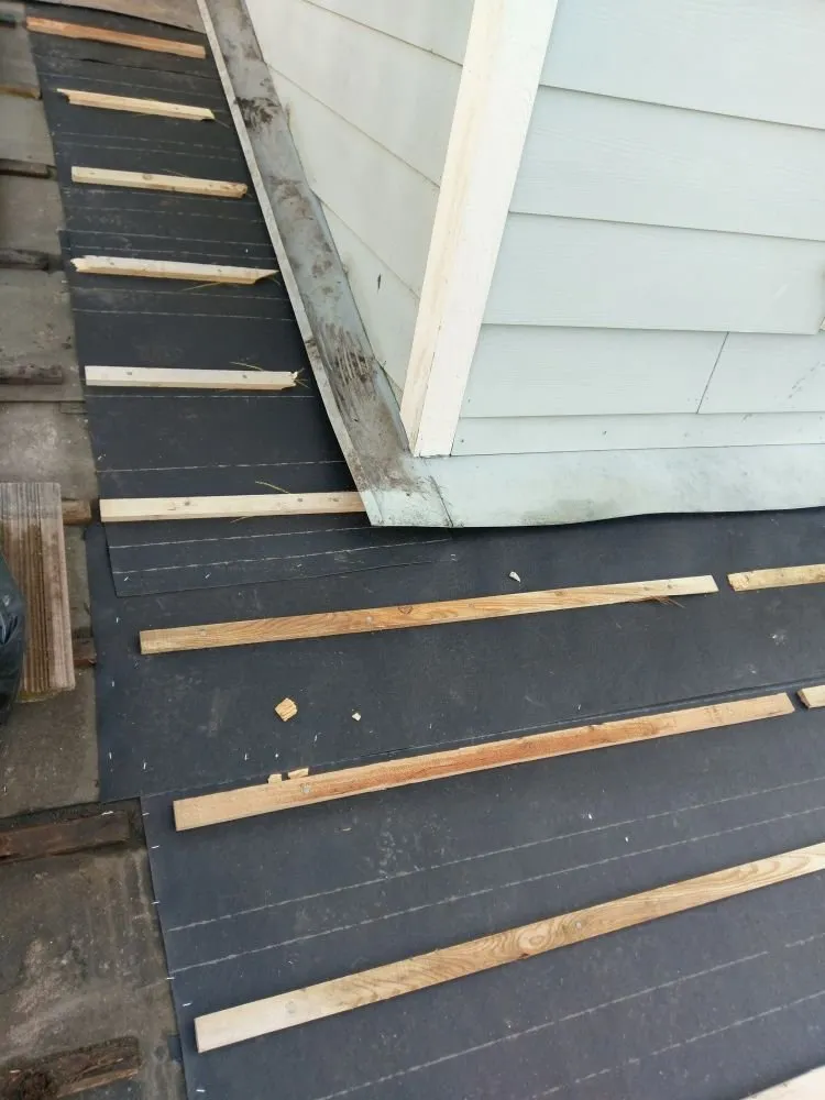 Slide of A&L Roofing Repairs & Cleaning