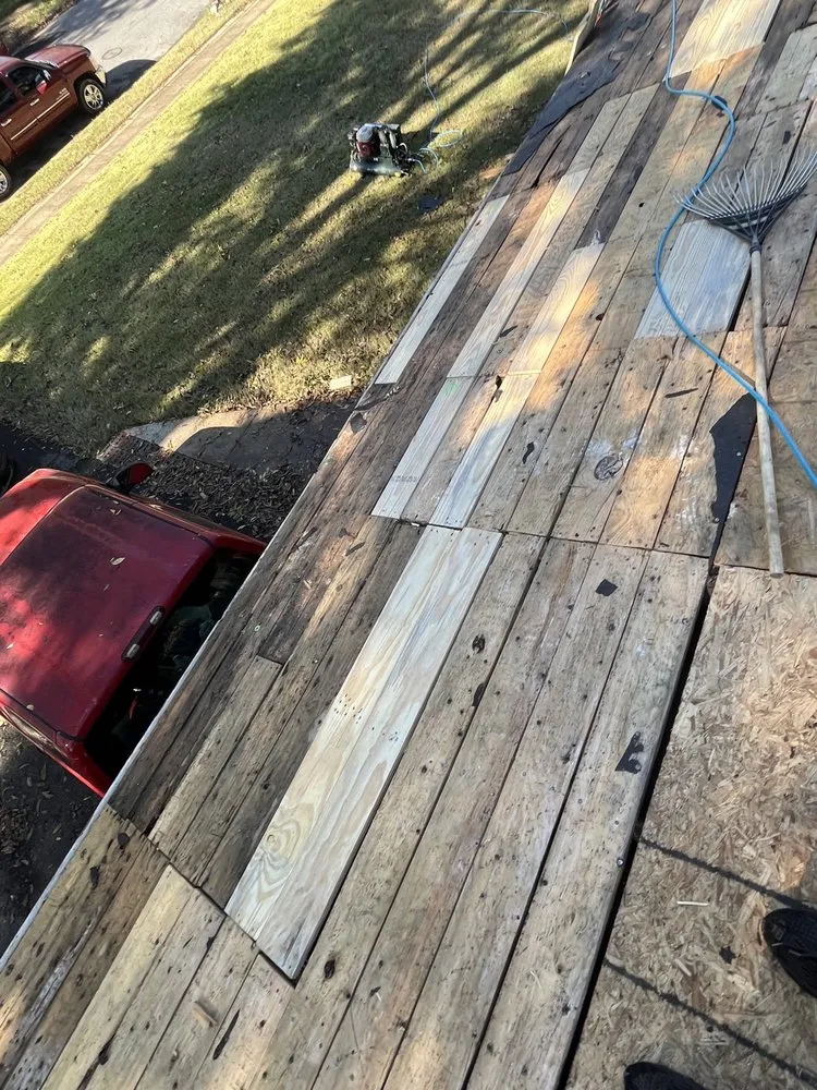 Slide of A&L unlimited roofing