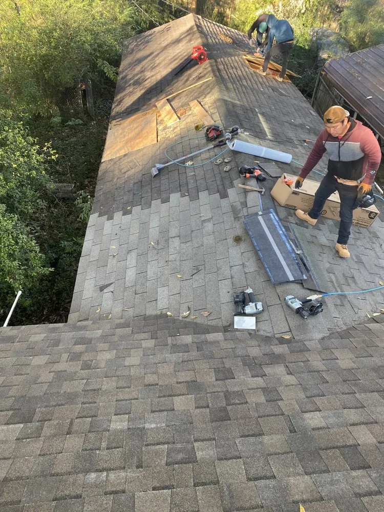 Slide of A&L unlimited roofing