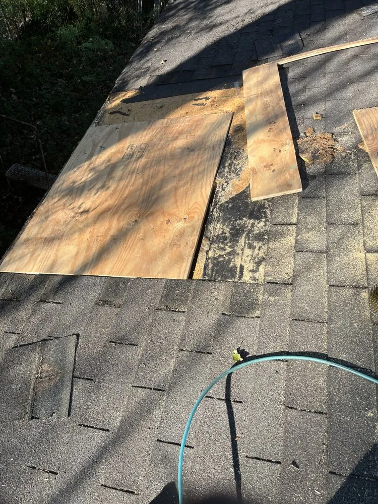 Slide of A&L unlimited roofing