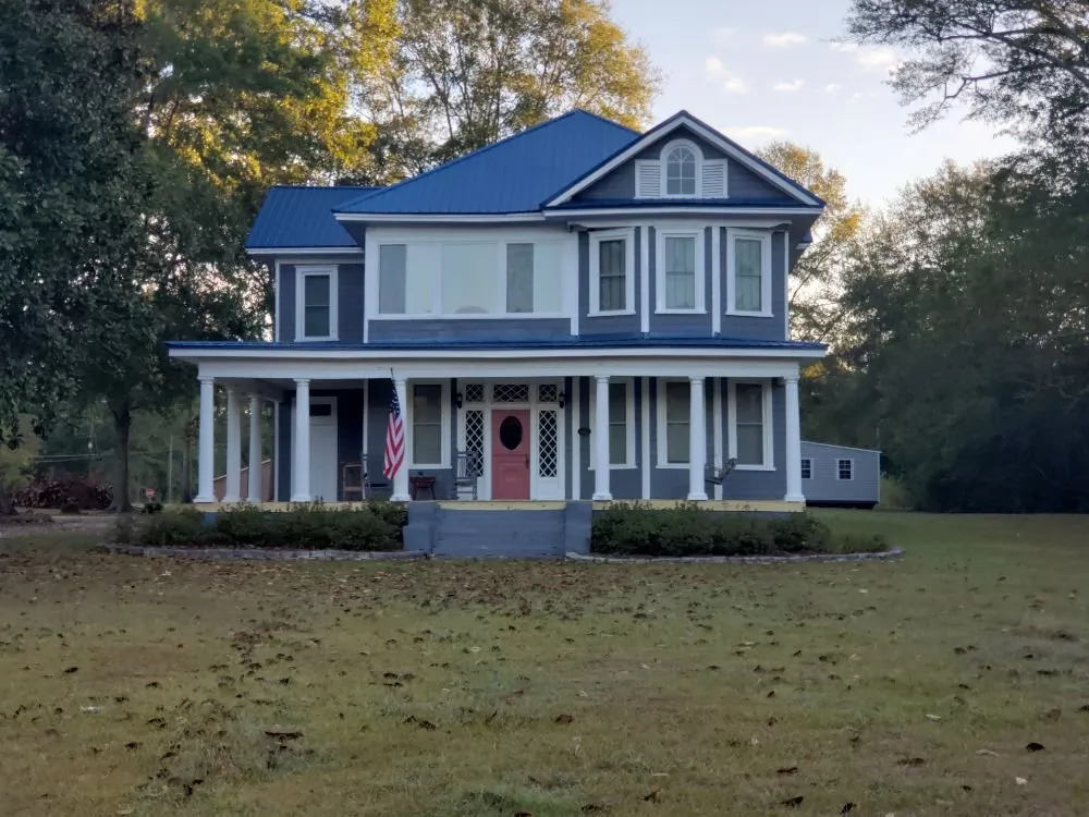 Slide of Ala Roofing & Construction