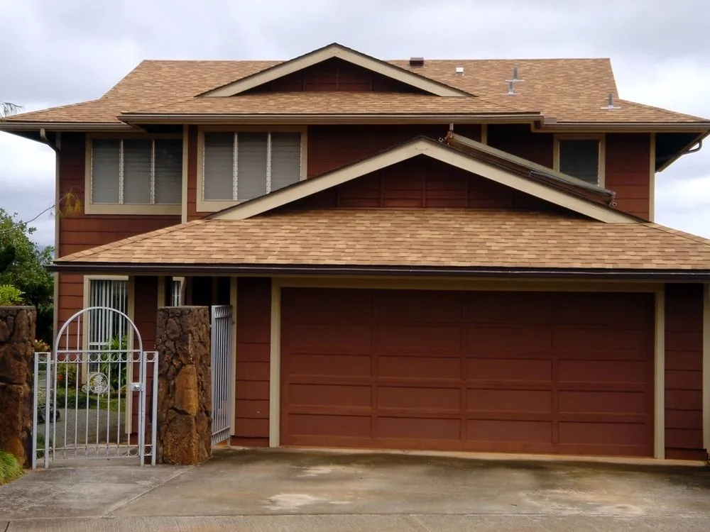 Slide of Alaka'i Services and Roofing