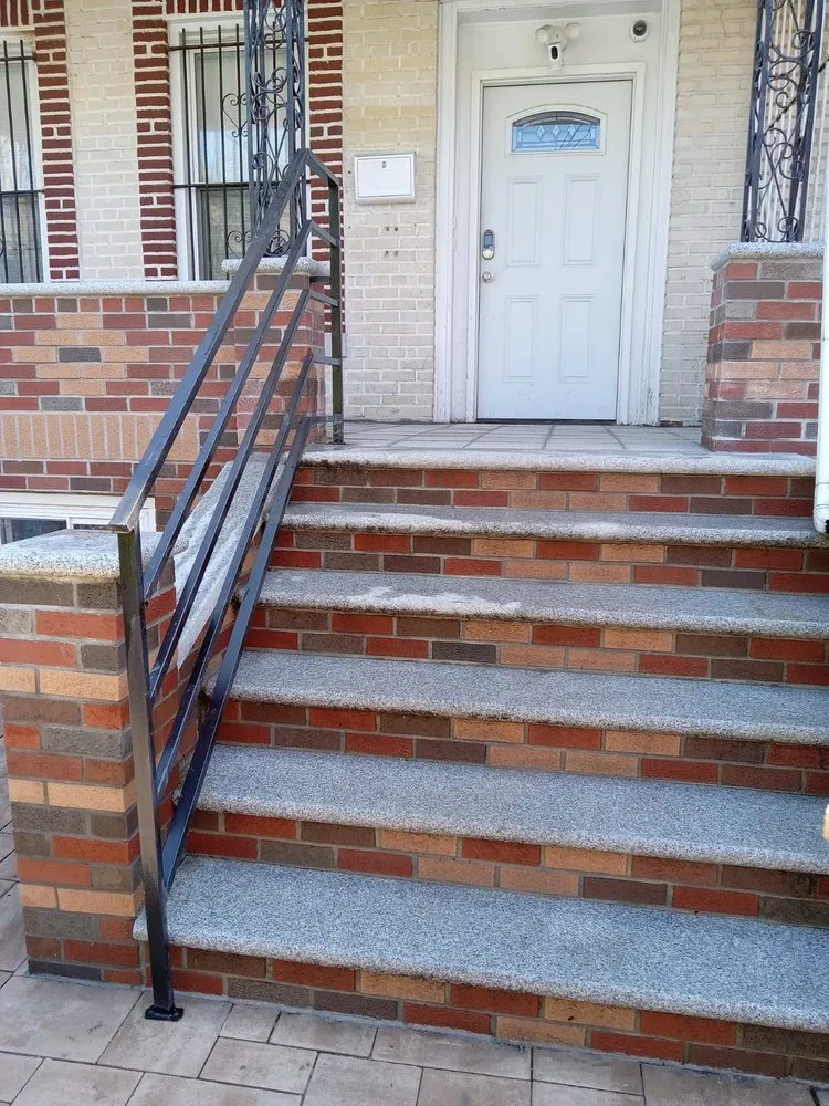 Slide of Alam Construction