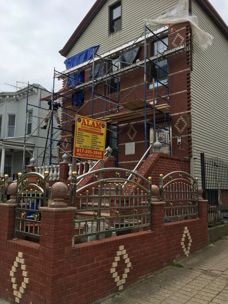 Licensed roof leak repair experts serving Brooklyn, NY - Alam General Contracting