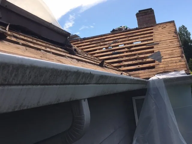 Slide of Alanbrooke Roofing