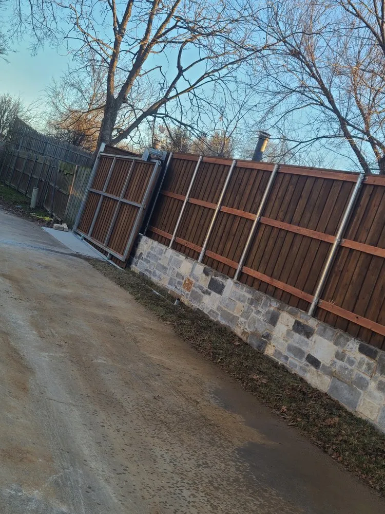 Slide of Alarcons R&C