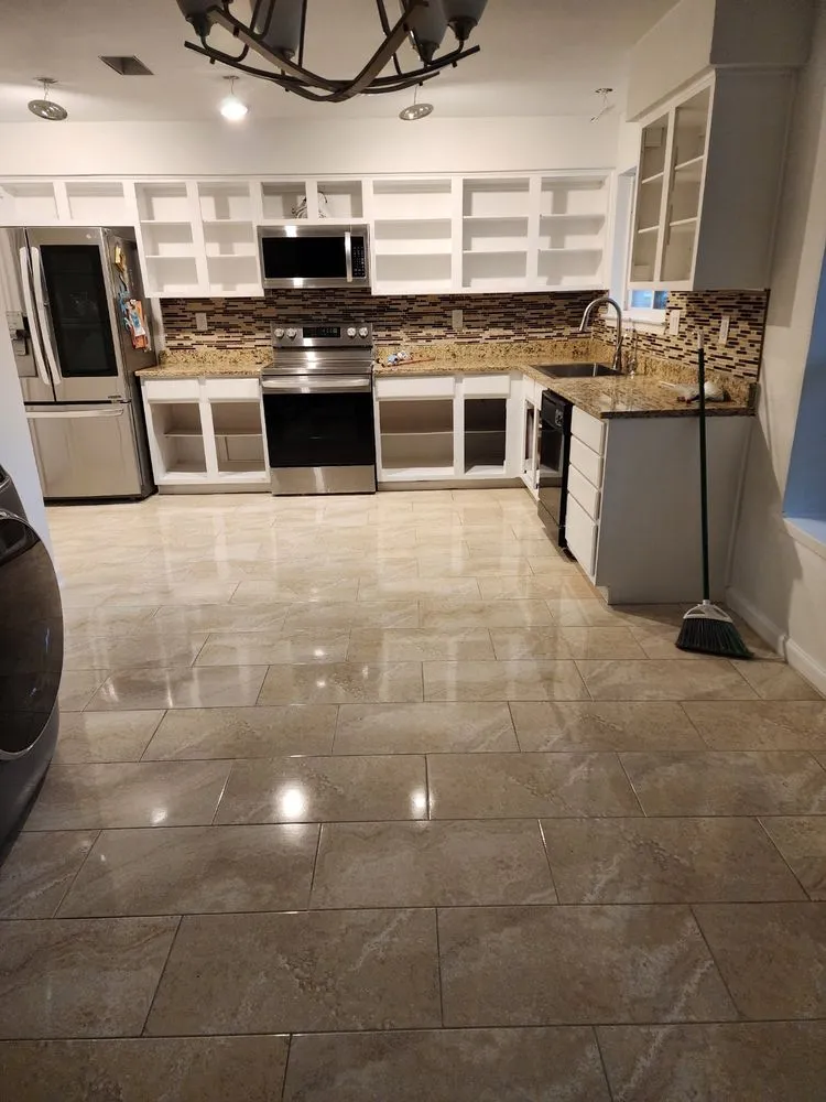 Slide of Alarcons R&C