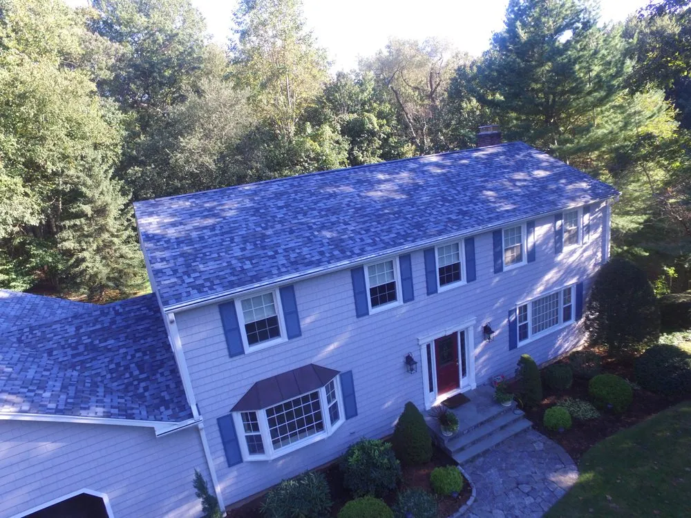 Slide of Albana Roofing