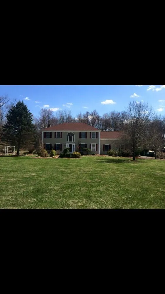Slide of Albana Roofing
