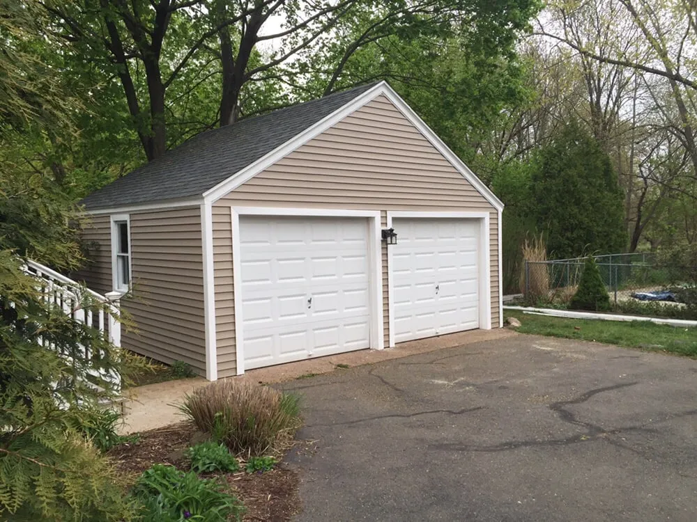 Slide of Albana Roofing