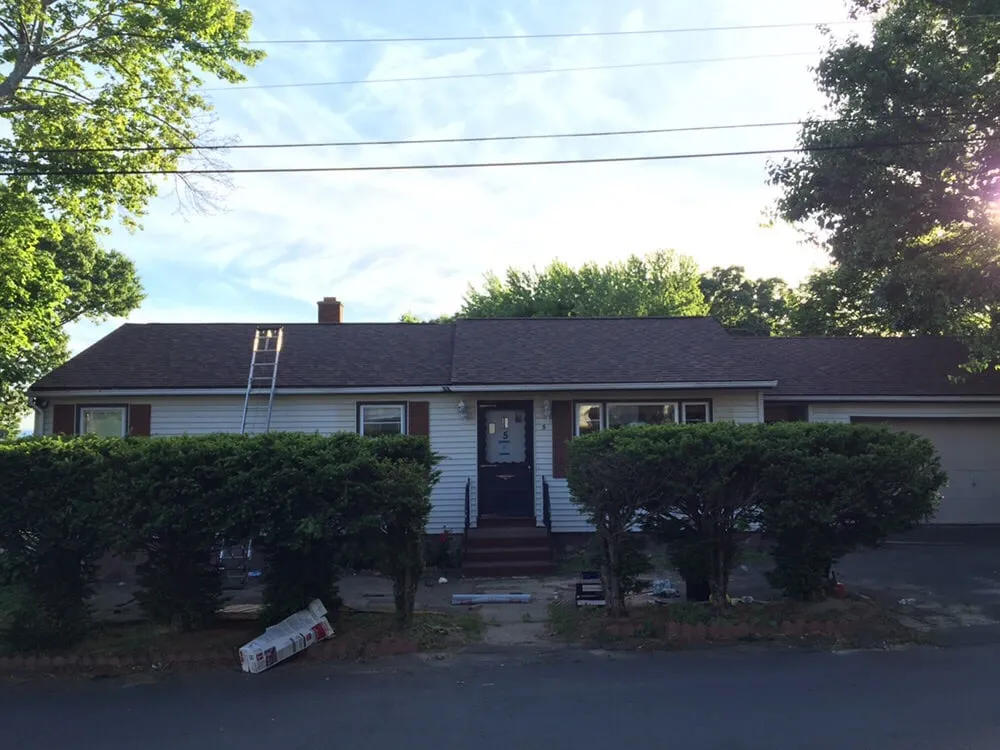 Slide of Albana Roofing
