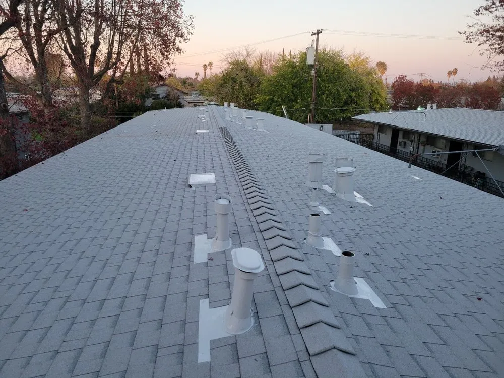 Slide of Albas Roofing