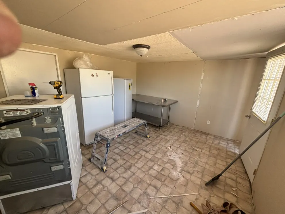 Slide of Alberto Amaya Remodel