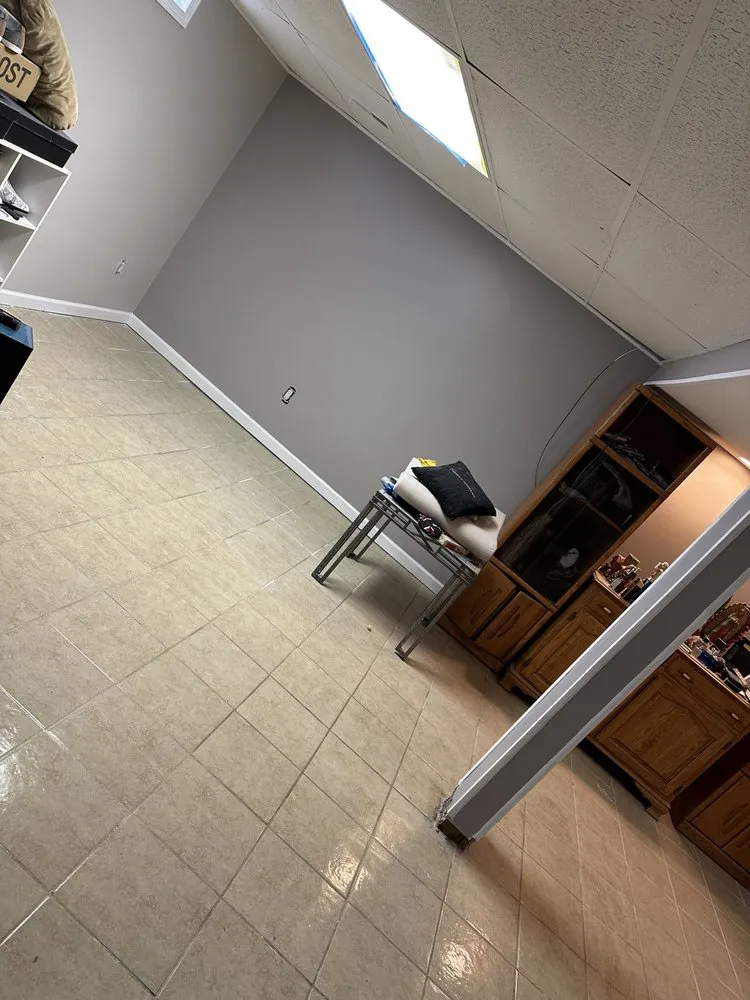 Slide of Alberto Soto Construction