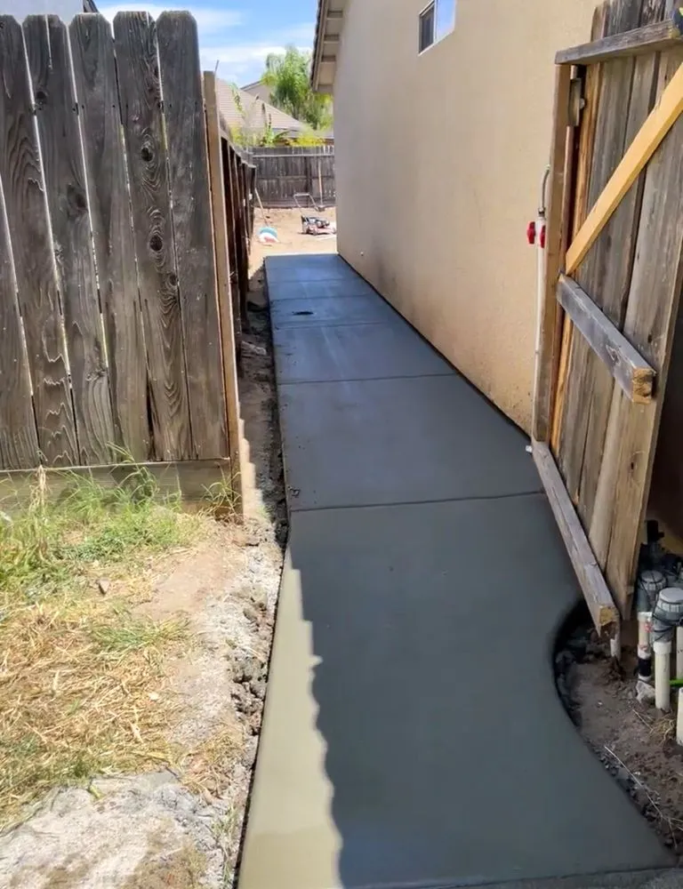 Slide of Alcantar Construction