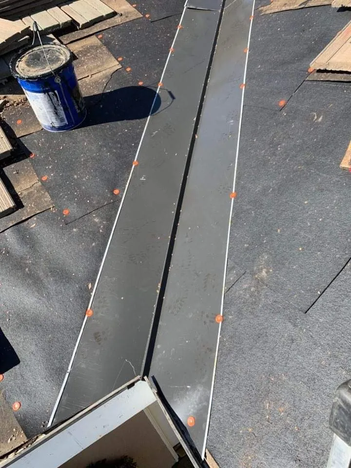 Slide of Alcantar Roofing