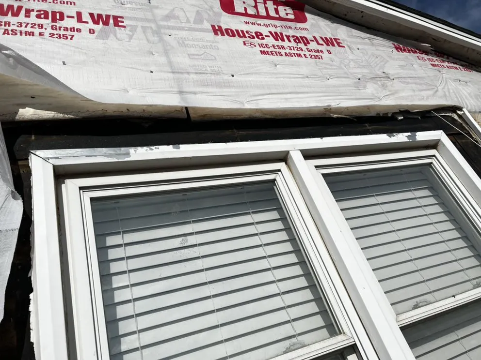 Slide of Alcon Contracting