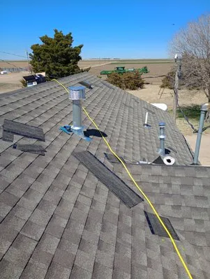 Alcones Roofing & Contrucción